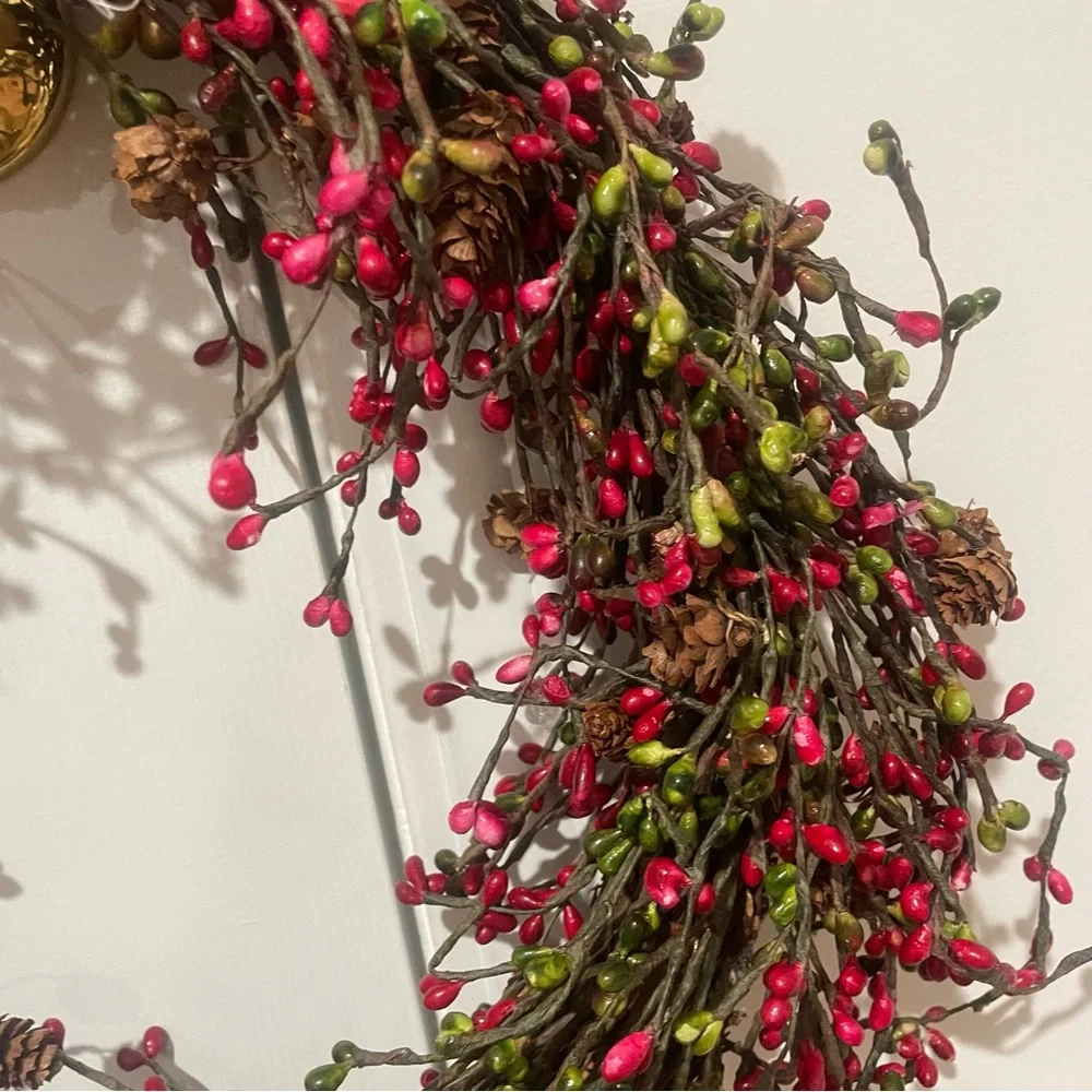 Berry 20” Wreath Holiday Christmas Decor Berry 20” Wreath